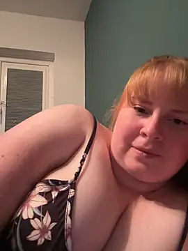 Curvy-GingeXX