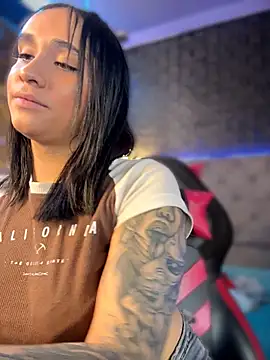 Isabella-Teen