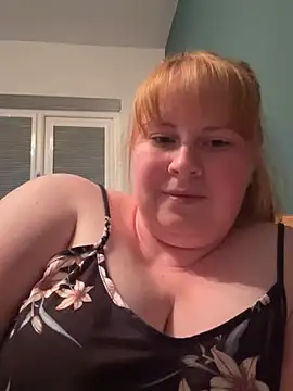 Curvy-GingeXX