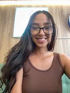 sofi-jimenez (Ask my age) - FINGERING PUSSY + SPANK ASS🔥💦