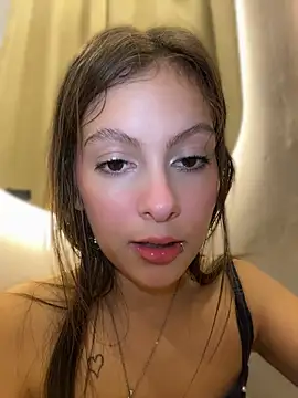 antonella-rey (F teen) - SHOW ASS + PLUG 🍑🍑🍑