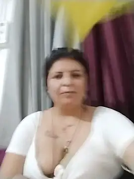 Jann_Riya333 live cam preview