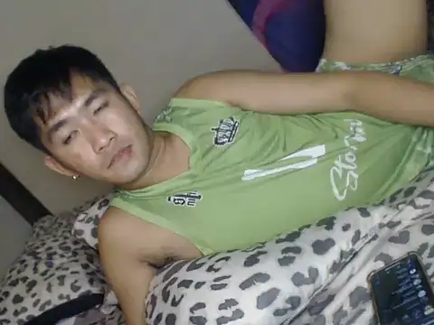 Yourbigcockasian_xx webcam