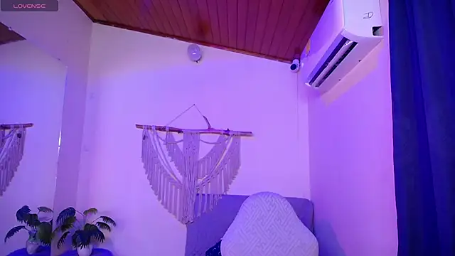 Velvet_Dream_ live cam preview