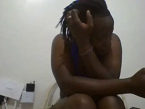 yourdreamgirlT webcam