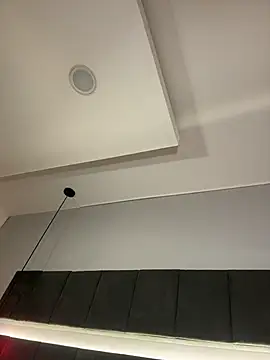 nicolle_pierce