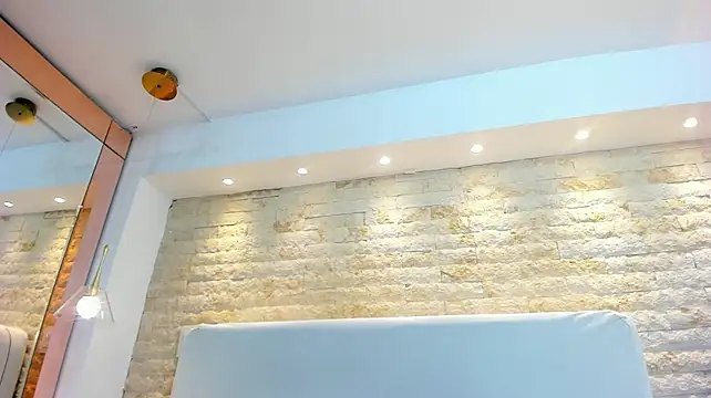 jade_heartt live cam preview