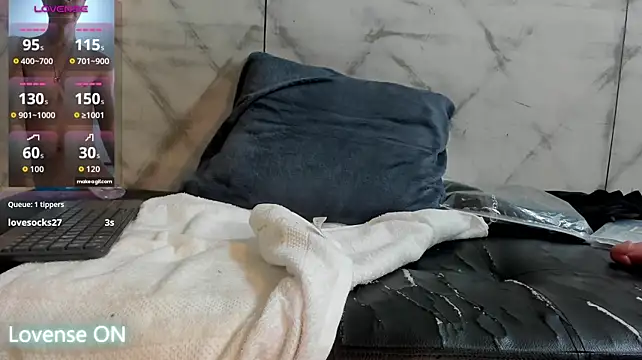 nicktorn