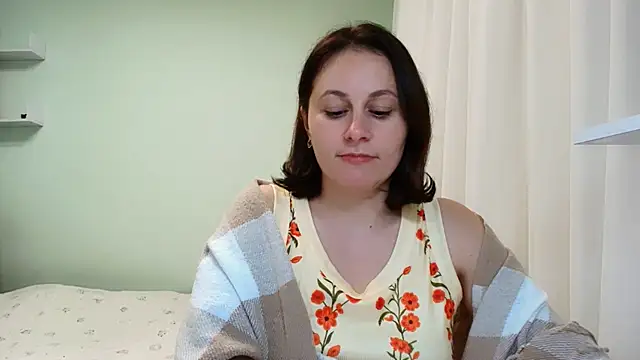 Inessa_beauty live cam preview