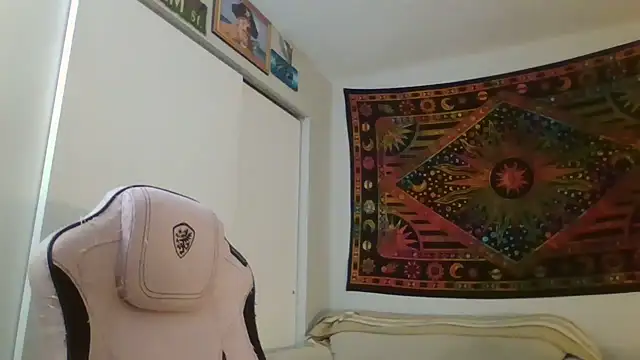 madzbailey live cam preview