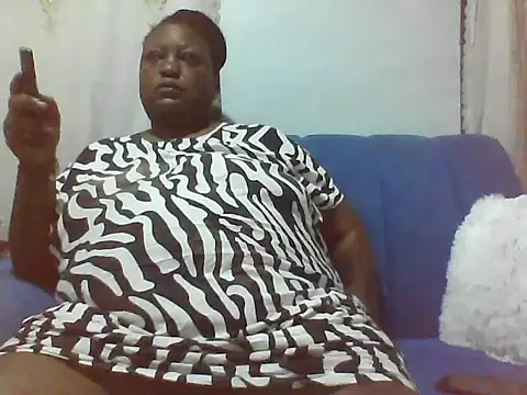 fat_ebonyqueen webcam