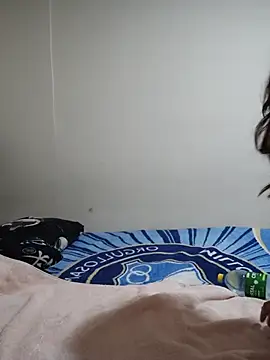 samm_curvy