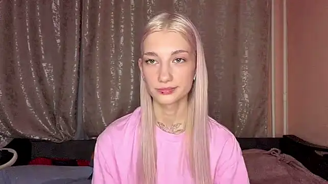 GlyndaMccannon live cam preview