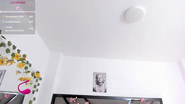 Isadora_hot69