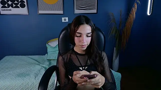 nikkydoll