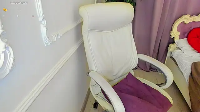 Lily_Marlin live cam preview
