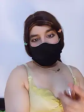 Banouti_23 live sex cam