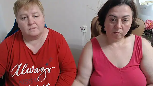 Lindy-Jeanie Live Webcam on Stripchat