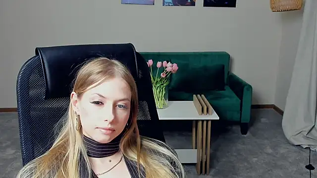 EddieSabha live cam preview