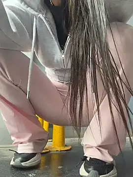 MiaFoxie_
