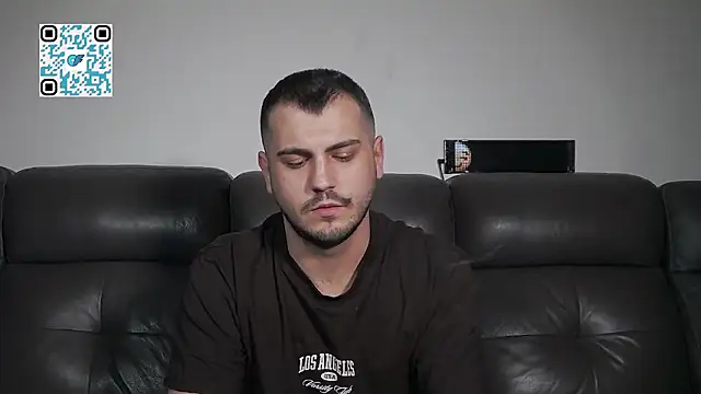 crazydom1 (M young) - cum show
