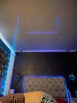 Isabella-Teen