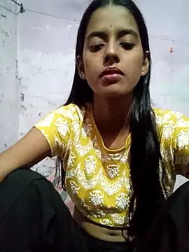 Saya-Tyagi live cam preview