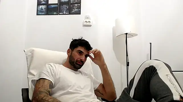 Verycutex live sex cam