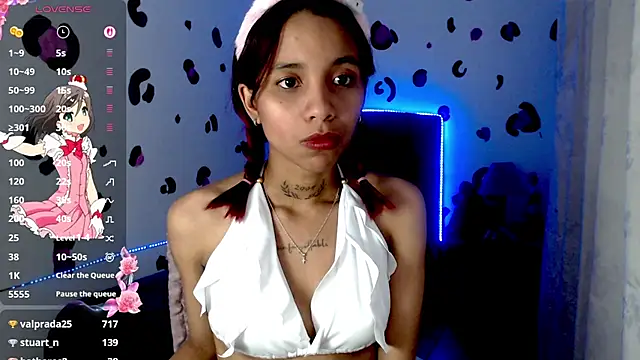 ivory_aiko live cam preview