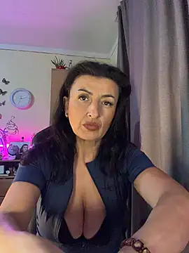 Hotangel75