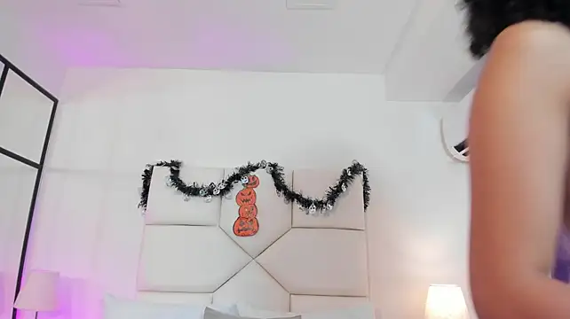 Kiraspell live cam preview