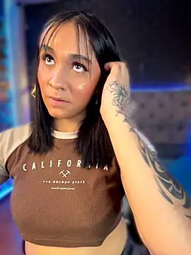 Isabella-Teen
