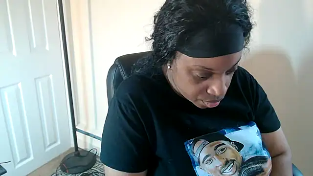 Sexymona1218