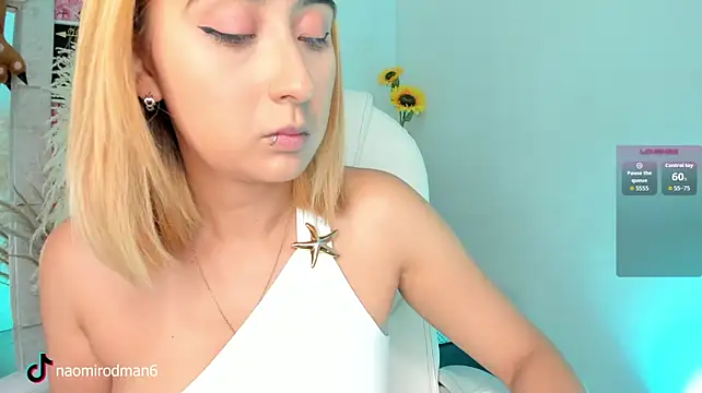 Naomii_Rodman_