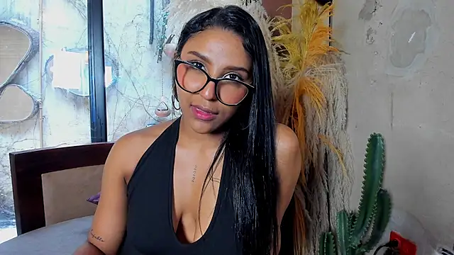 Victoria_Gonzalez live cam preview