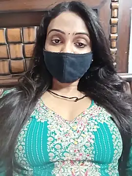 Yours-Bebo live cam preview
