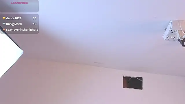 sussy__stone live cam preview