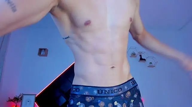Dark_Valentino_ live cam preview