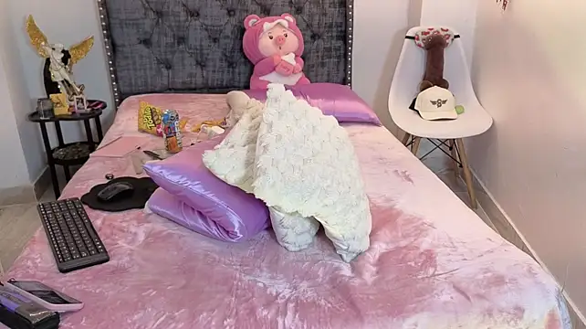 kyana_cream
