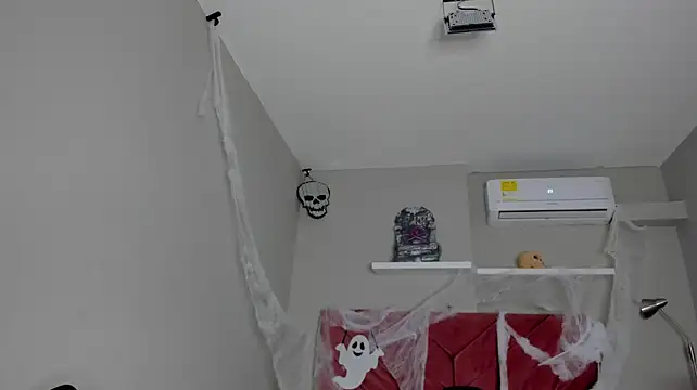 Zoe_Lips live cam preview