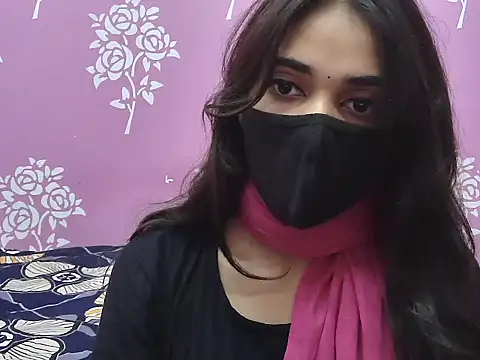 Shanaya-xo live cam preview