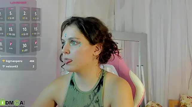 Amelya_Wood