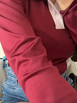 DulceMya live cam preview