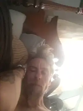 19JaSon83 live cam preview