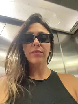 Gipoltergeist Live Webcam on Stripchat