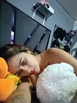 MariBelle1 Live Webcam on Stripchat