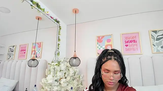 Megan__Hart_
