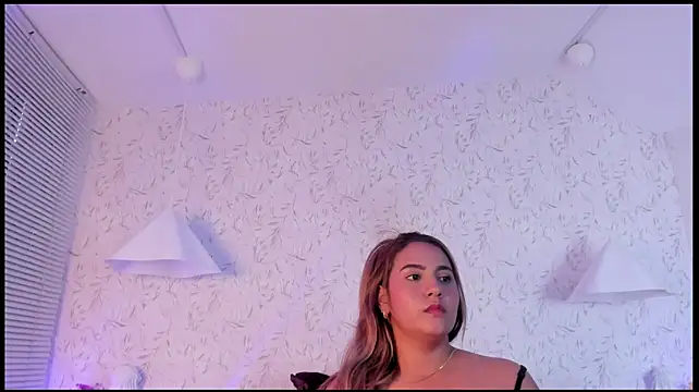 Natasha_Brm