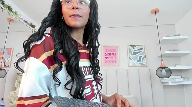 Megan__Hart_
