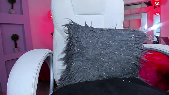 _laaura_
